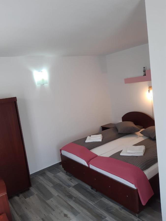 Casa David Otel Sulina Dış mekan fotoğraf