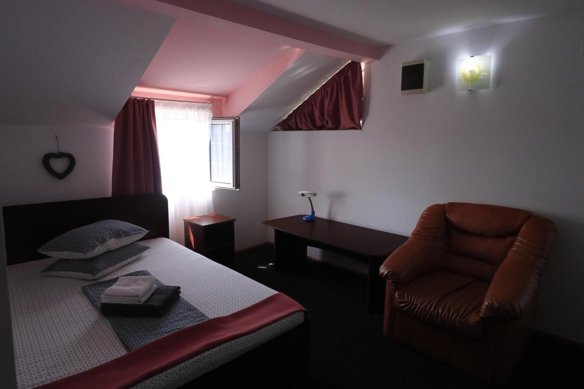 Casa David Otel Sulina Oda fotoğraf